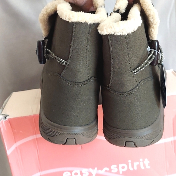 Easy Spirit Boots, Size 11, Green, Water Repellant, Faux Suede, Side Zip NEW! - Picture 5 of 10
